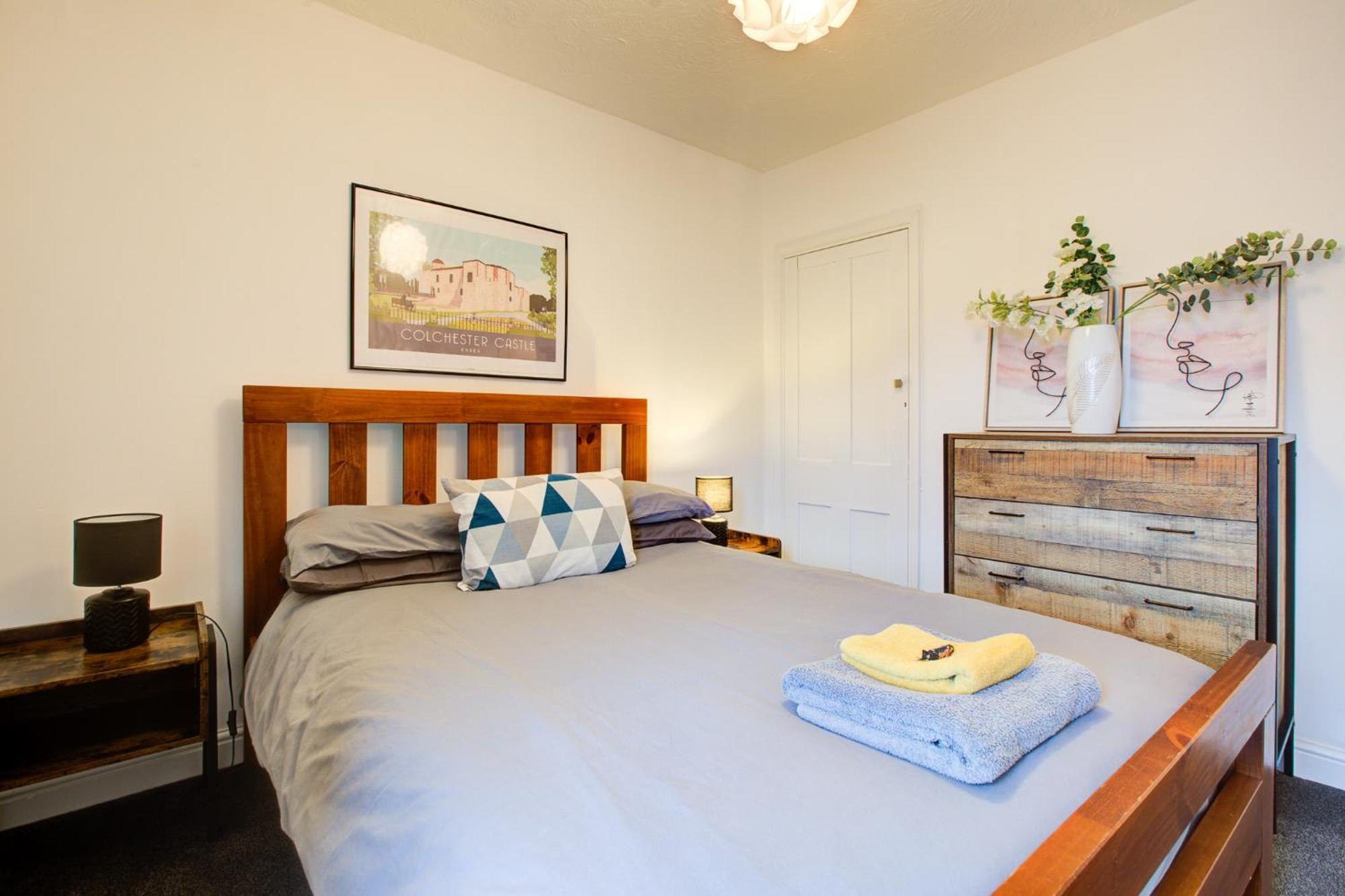 'Number 11' Central Colchester - Super Convenient 2 X Double Bed 1 X Single Bed Cottage Plus Office & Garden, 8 Min Walk Nth Station & Town Ctr, 2 Min Walk Local Shops & Restaurants 外观 照片